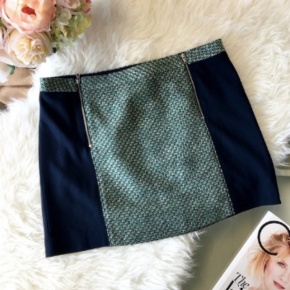 Club Monaco Dresses & Skirts - Mint! CLUB MONACO Tweed Fall Mini Short Skirt 0 XS